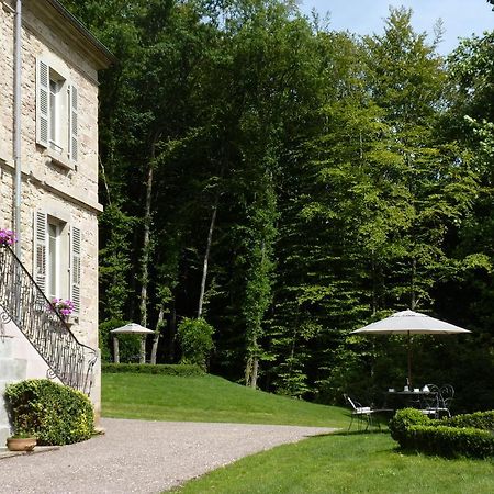 \u00BFCu\u00E1les son los mejores hoteles cerca de Maison de la N\u00E9gritude et des Droits de l'Homme? Champagney Exterior foto